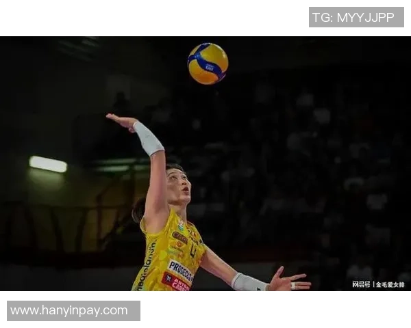 朱婷足球明星身份揭秘她在足球界的影响力与成就分析