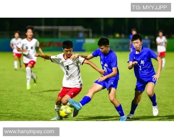 足球热议：西安足球队的灵活性争议_2